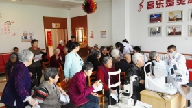 青岛眼科医院城阳区“慈善光明”在行动！