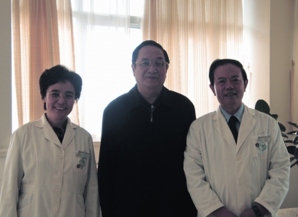 中央政治局原常委、全国政协原主席俞正声到所视察合影