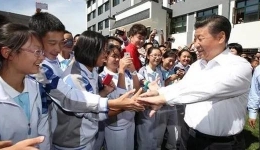 习近平总书记就青少年视力健康作出重要指示，共同呵护好孩子的眼睛