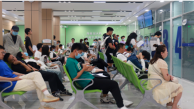QTV《今日》：高考结束迎来“摘镜热”，青岛眼科医院出现近视手术高峰