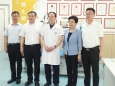 省政协主席葛慧君一行赴青岛眼科医院 看望谢立信院士
