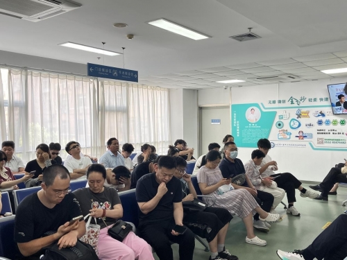 助力清晰！青岛眼科医院多措并举，为高考学子的“清晰梦”保驾护航